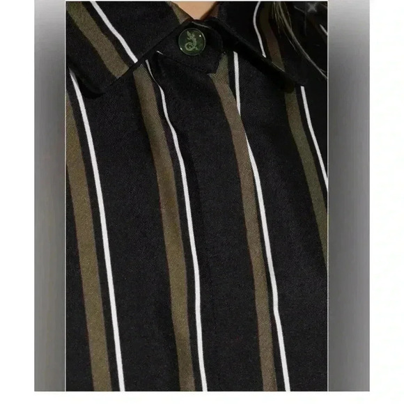 Max Mara Women's M Black Striped Silk Button-Up Shirt Long Sleeve Size 4 - Picture 3 of 8